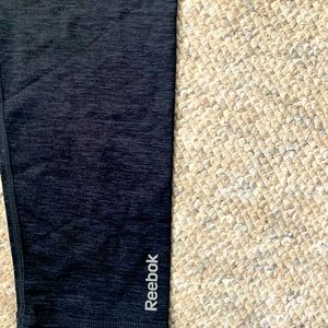 Reebok Skinny Elastic Finish Line Leggin